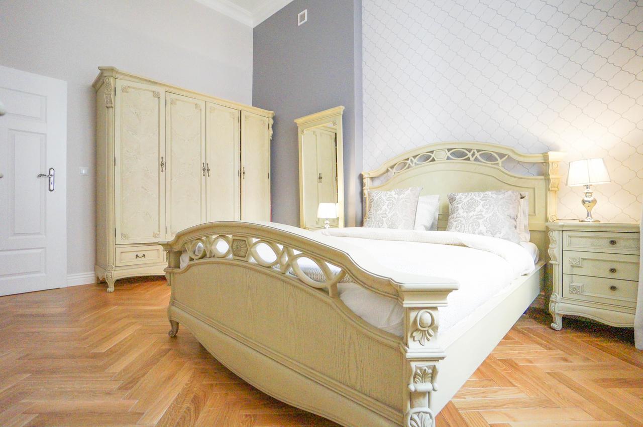 Luxury AAA STAY Apartments Old Town Varşovia Exterior foto